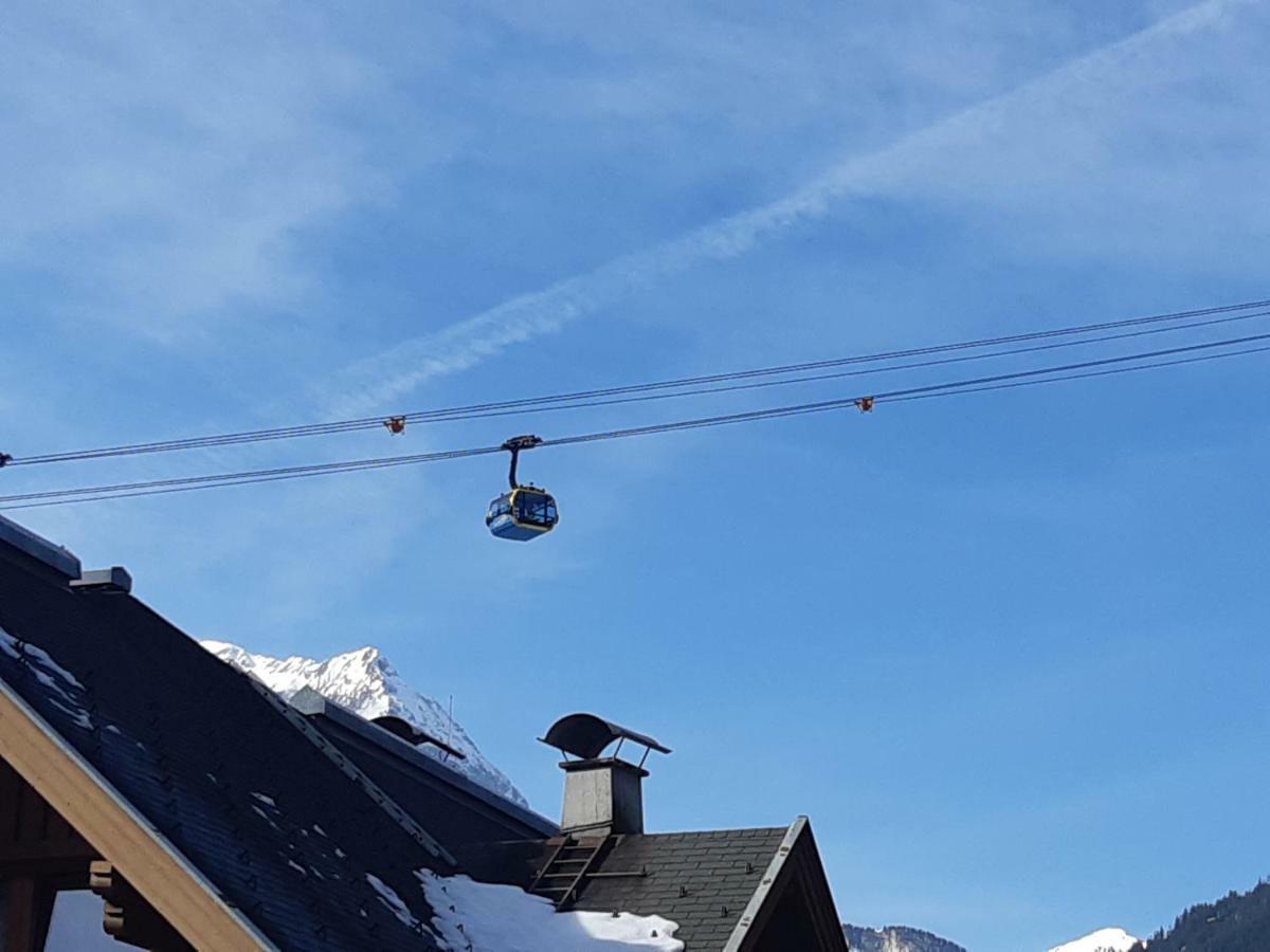 Haus Hell Apartment Mayrhofen Exterior photo